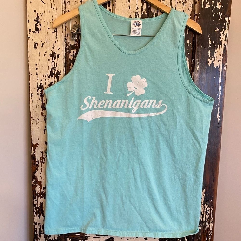 I ☘️ Shenanigans tank top. Size L.